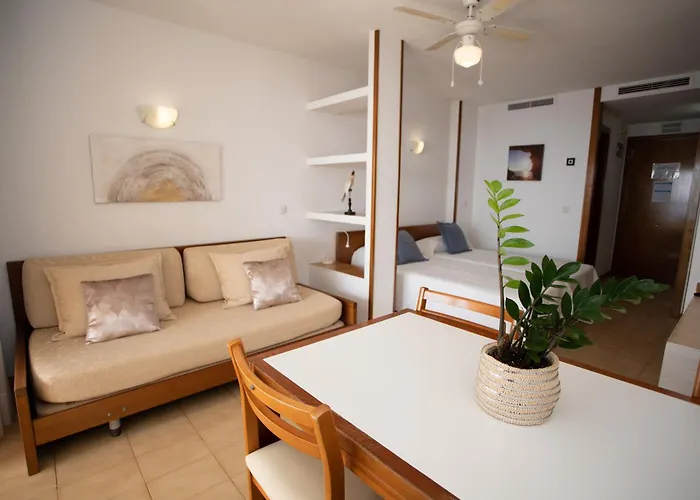 Maria Cristina Daire Benidorm